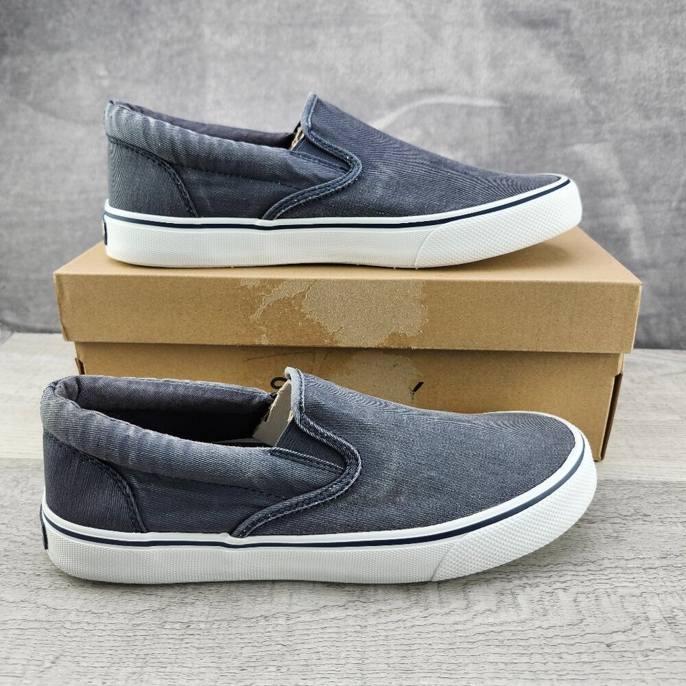 Sperry Striper II Men 7.5M/9 W (EU40) Slip On Navy Salt-washed  STS22405 NIB
